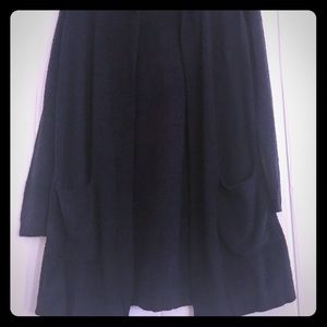 Barefoot dreams hooded navy sweater